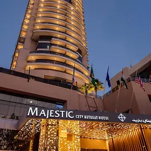 Majestic Retreat Отель