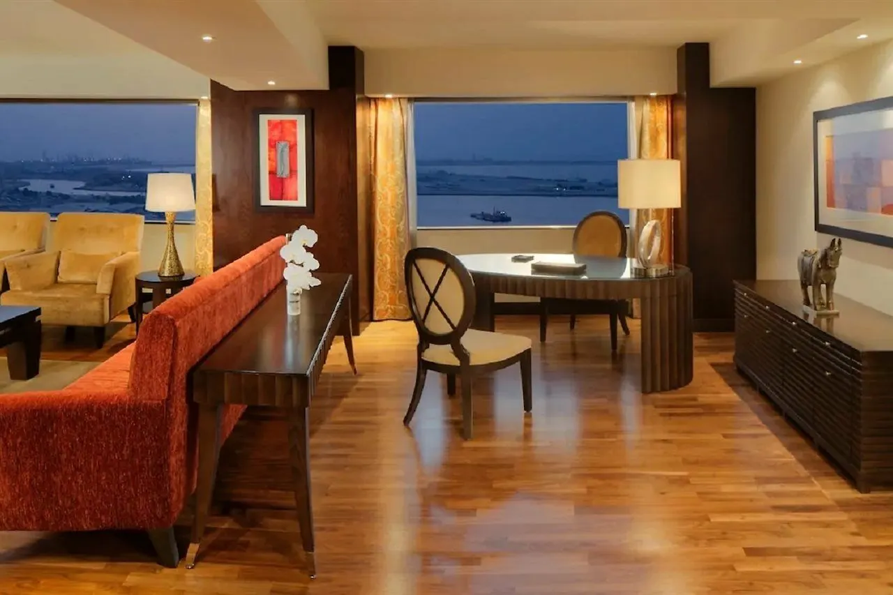 Hyatt Regency Dubai - Corniche Ξενοδοχείο 5*,  Ηνωμένα Αραβικά Εμιράτα