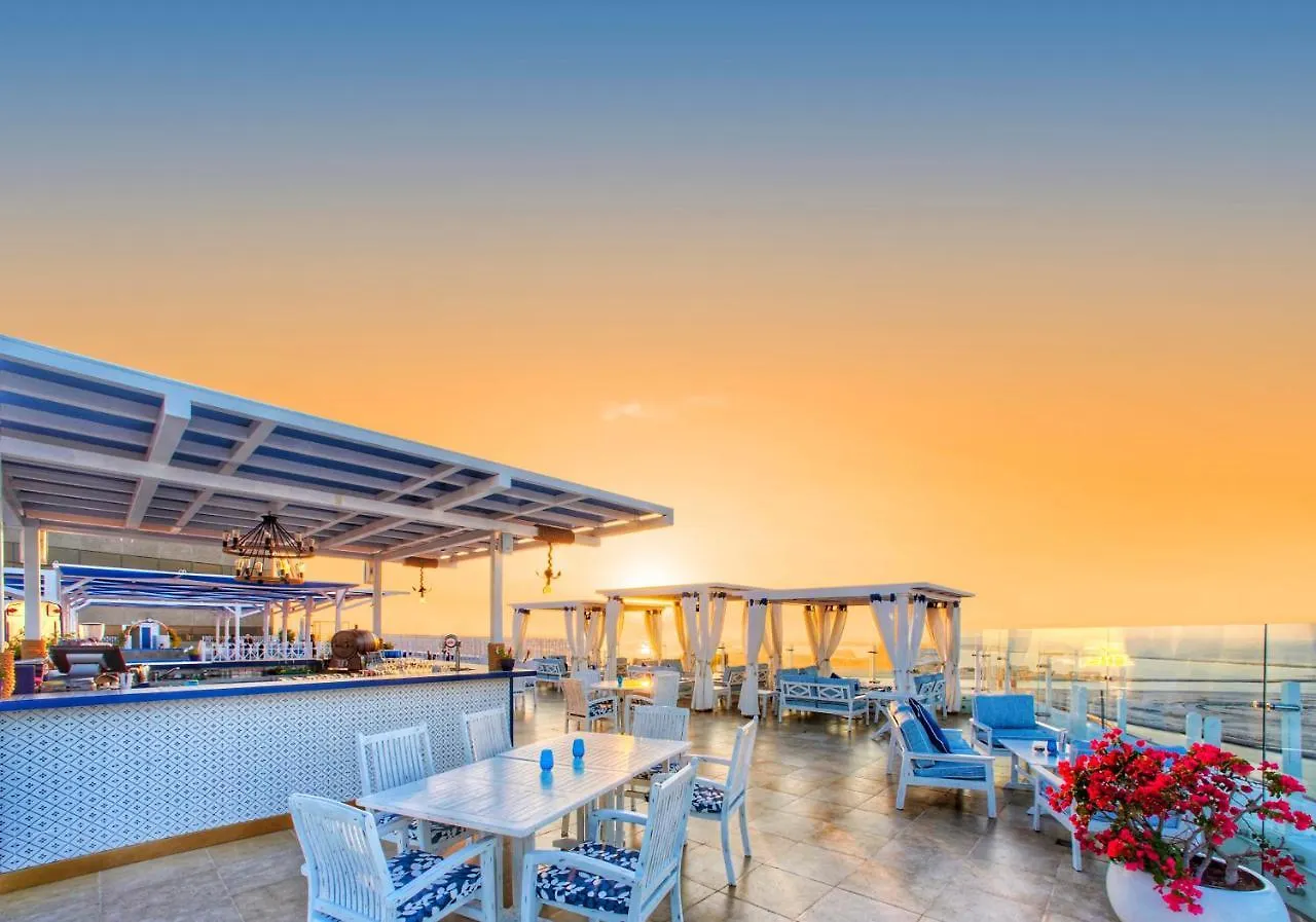 Hyatt Regency Dubai - Corniche Otel