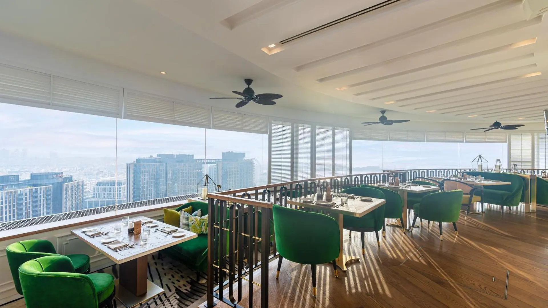 Hyatt Regency Dubai - Corniche Otel