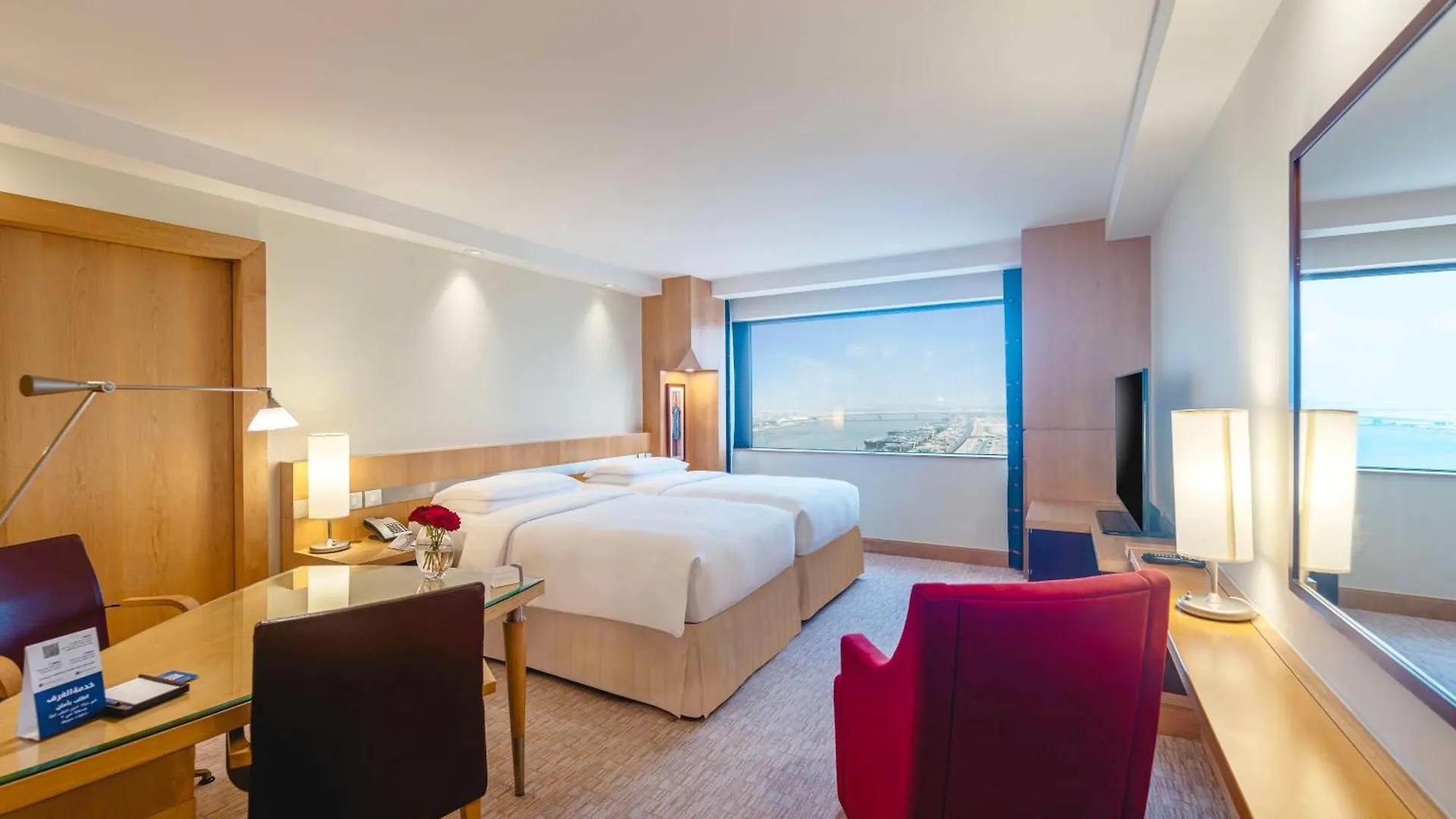 Hyatt Regency Dubai - Corniche Otel