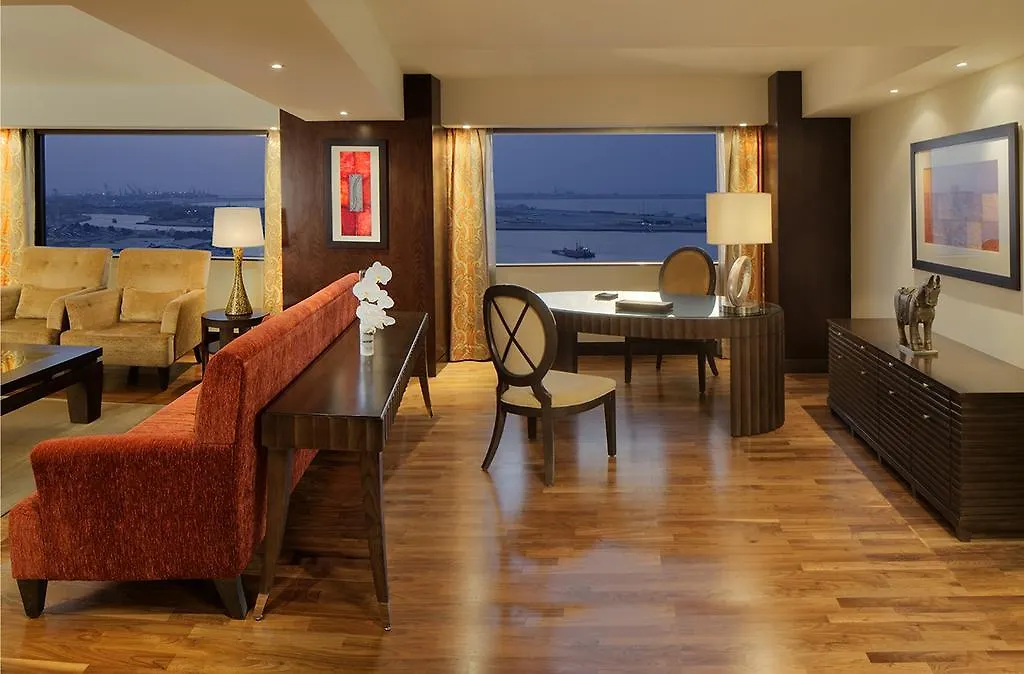 Hyatt Regency Dubai - Corniche Otel